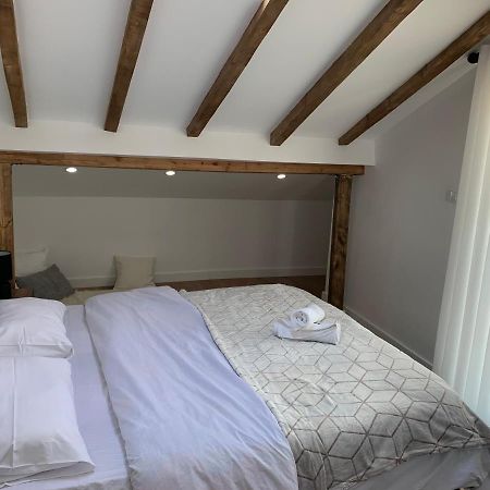 Noah'S Attic - Apartment Hotel In Korce Exterior foto